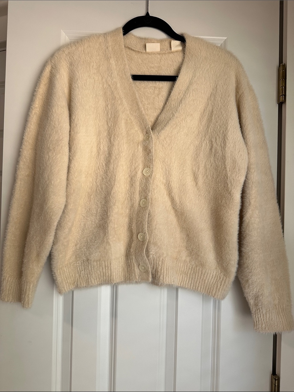 Levi's Cream Fuzzy V-Neck Button Cardigan
